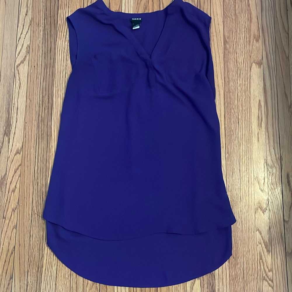 Eggplant/purple sleeveless blouse